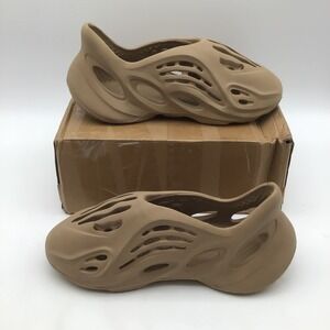 Adidas Yeezy Foam Runner GW3354 Vermillion Mens Size 10 Tan Sand Slip On Shoes